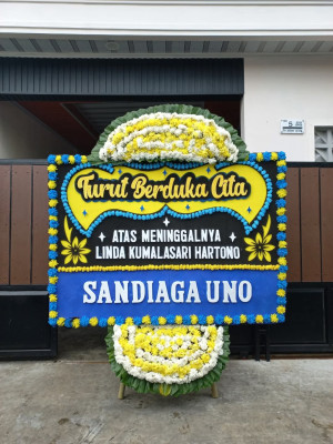 Papan Bunga Duka di Kedamaian